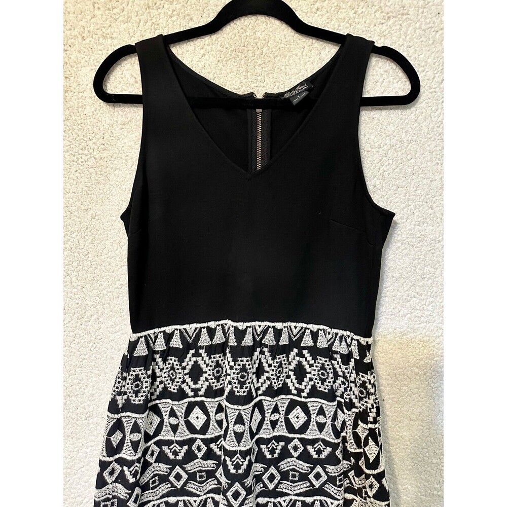 Lucky Brand Women’s Small Black White Embroidered Sleeveless Dress V-neck - Picture 2 of 14